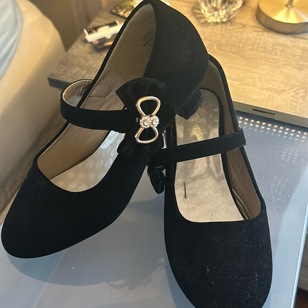 Black velvet dress shoes. Size 4